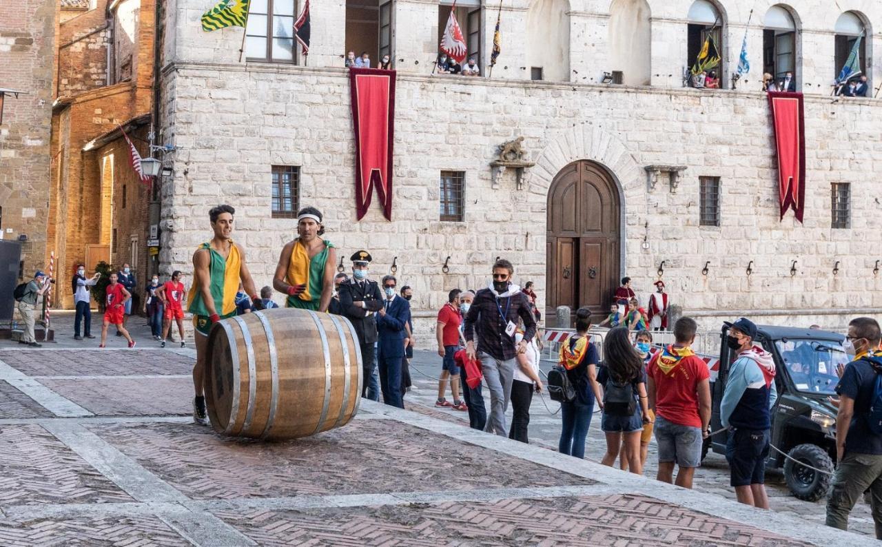 Il Loggione,Montepulciano Esperienza Toscana, 150 Mt Da Piazza Grande Екстер'єр фото